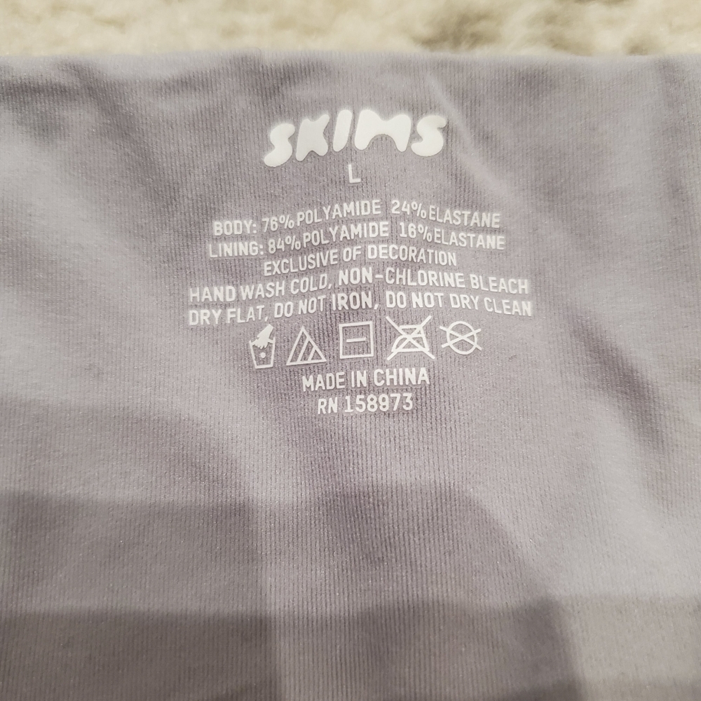 Skims Bandeau - Picture 6 of 7